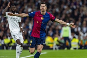 hth体育赛事直播包含莱万多夫斯基爆冷击败利物浦，爆冷引爆全场！的词条